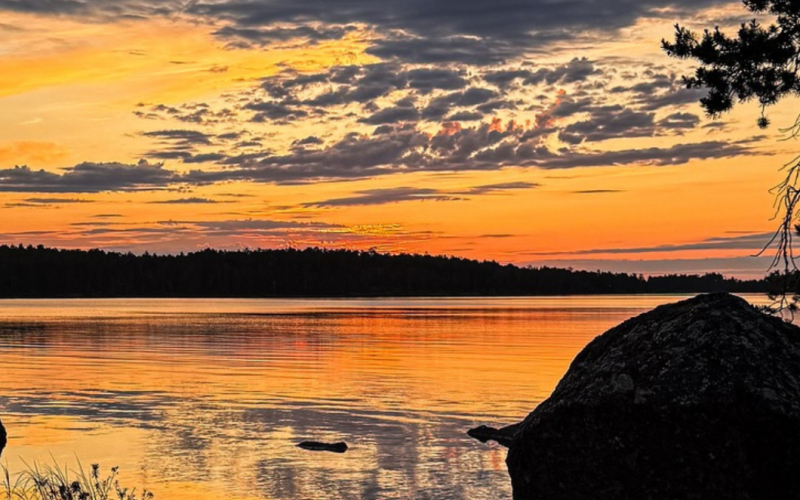 Autumn Fishing and Boat Trips in Northern Lapland